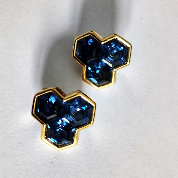 Vintage Swarovski S.A.L Honeycomb Hexagon Earrings - Picture 8 of 13